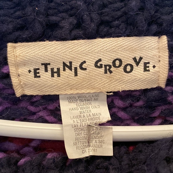 Sweater - Picture 3 of 3